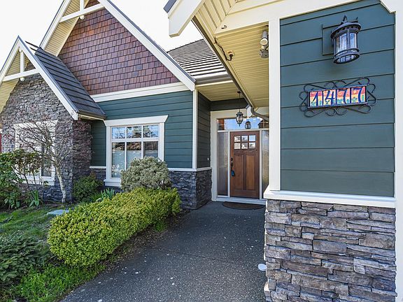 5th image of 1477 Crown Isle Dr