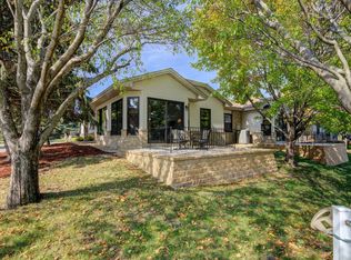 15116 Derby Cir, Rosemount, MN 55068