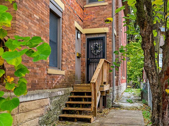 2nd image of 1355-1357 Dennison Ave #462097c33
