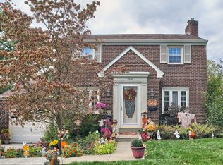 1936 Spring Valley Rd, Pittsburgh, PA 15243