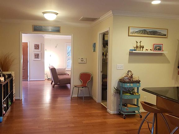 3rd image of 2404 Walker Ave