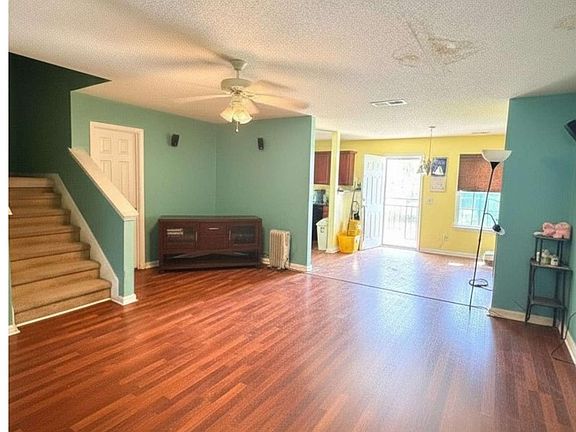 2nd image of 5445 Waterfall Ct