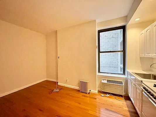 Rented by Taichi Fudosan | media 1