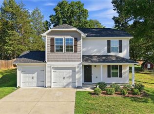 1950 Skycrest Dr, Winston Salem, NC 27127