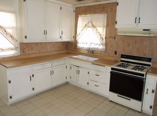 10500 Angell St, Norwalk, CA 90650