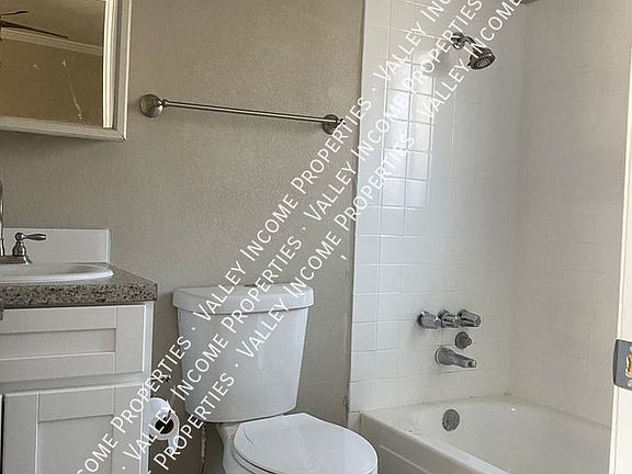 3rd image of 1110 E Highland Ave #27