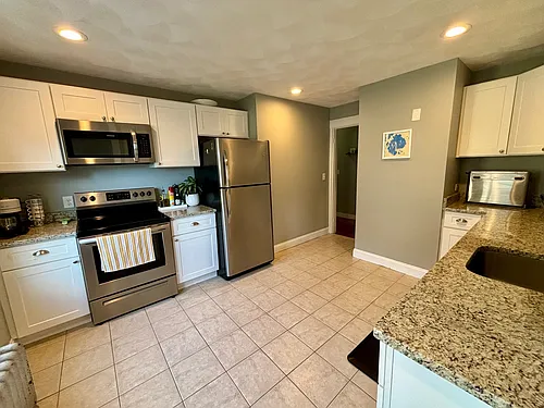 55 Cliff Ave #1 Photo 1