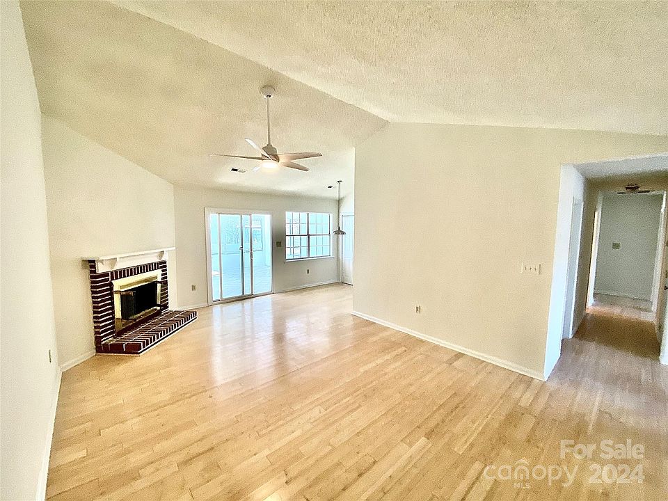 12618 Danby Rd, Pineville, NC 28134 Zillow