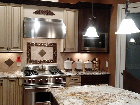 2nd image of 43 Crimson Oak Dr