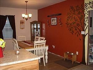 4th image of 37 1st Ave