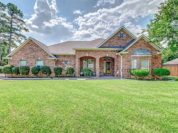2nd image of 111 Whites Lake Estates Dr