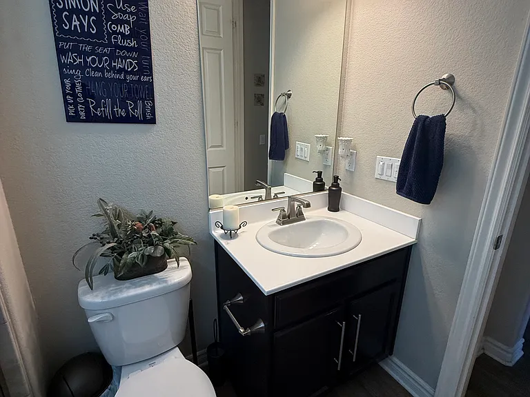 Elkwood Cir — Photo 11