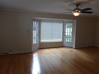 3rd image of 6209 Riverview Dr #A