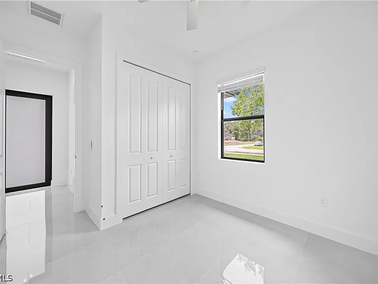 2218 Fairway Dr — Photo 11