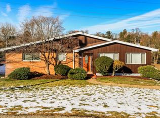 1310 Woodland Dr, Monroeville, PA