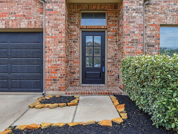 2nd image of 21823 Rose Maris Ln