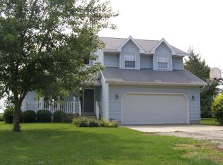 78 Jibby Ests, Sullivan, IL 61951