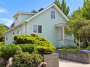8830 1st Ave NE #2-D, Seattle, WA 98115