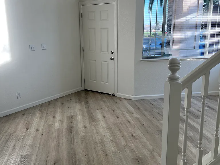 525 Wicklow Dr — Photo 34