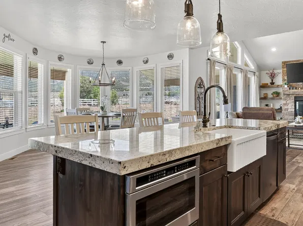 3311 W Alla Rd, Parowan, UT 84761