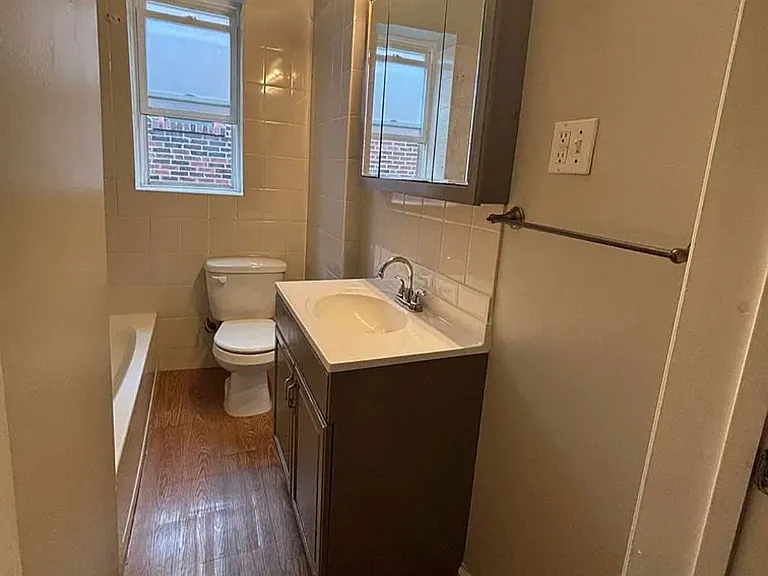 3637 Chippewa St #2E — Photo 9
