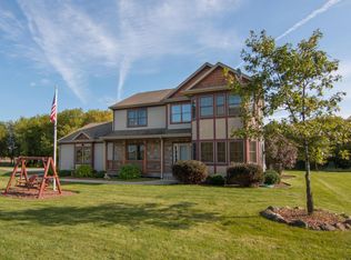 1818 67th Dr, Union Grove, WI 53182