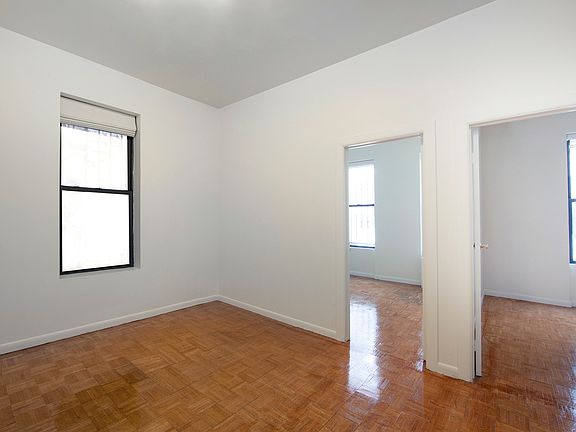 2nd image of 308 W 21st St Penthouse 5