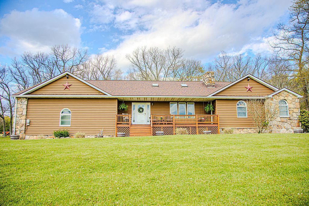 6467 Sang Run Rd - Property Image