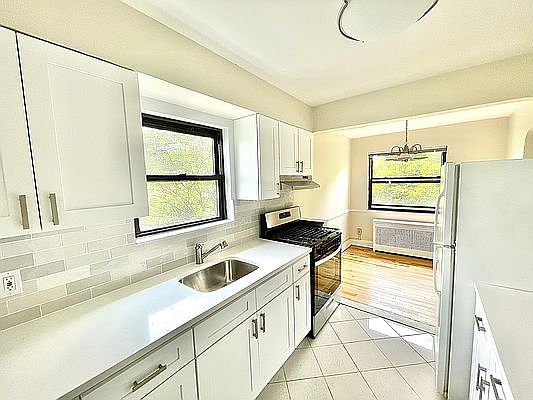 1st image of 19-81 80th St #3