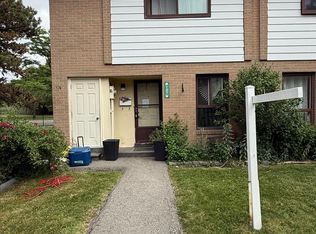 157 Fleetwood Cres, Brampton, ON L6T2E6