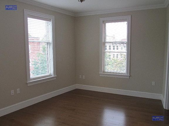 3rd image of 19 Englewood Ave #305F