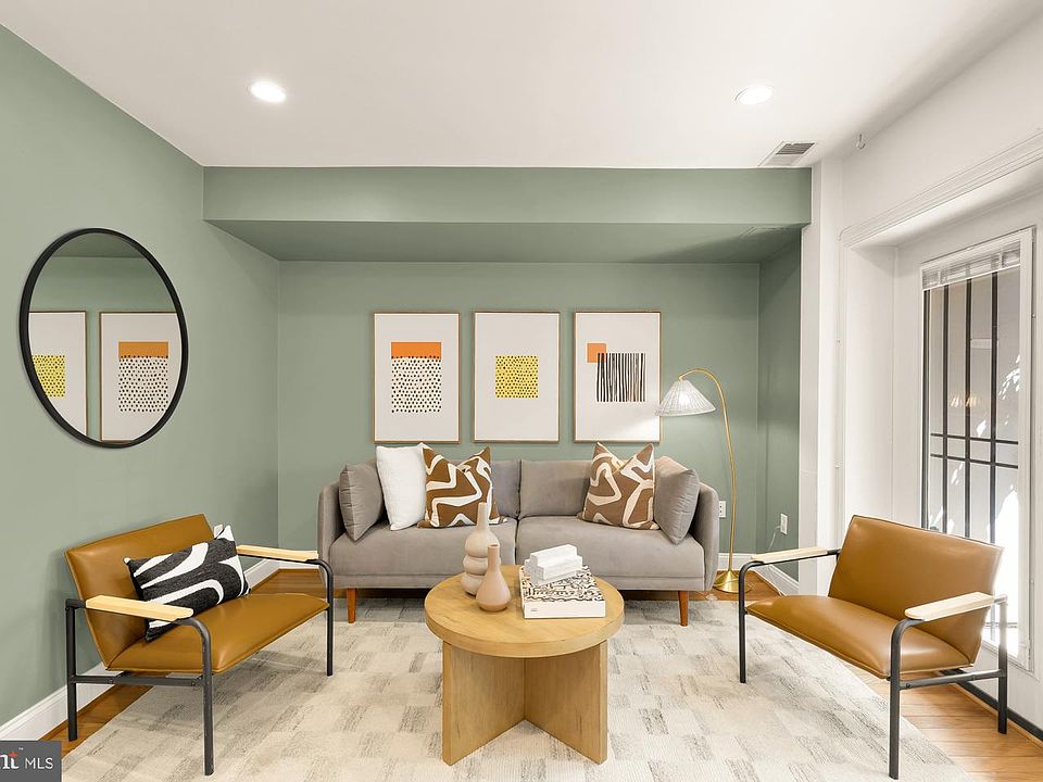 1st image of 2432 Ontario Rd NW APT 1