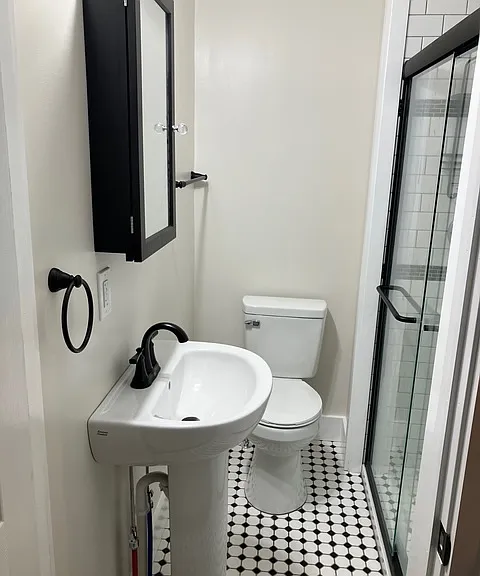 24 N Washington Ave #2 — Photo 6