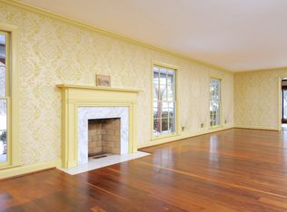 616 Cressbrook Dr, Louisville, KY 40206