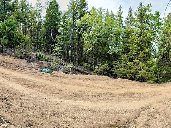 3rd image of 360 Sand Ridge Ct