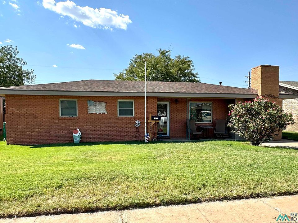 1st image of 2235 N Acoma Dr