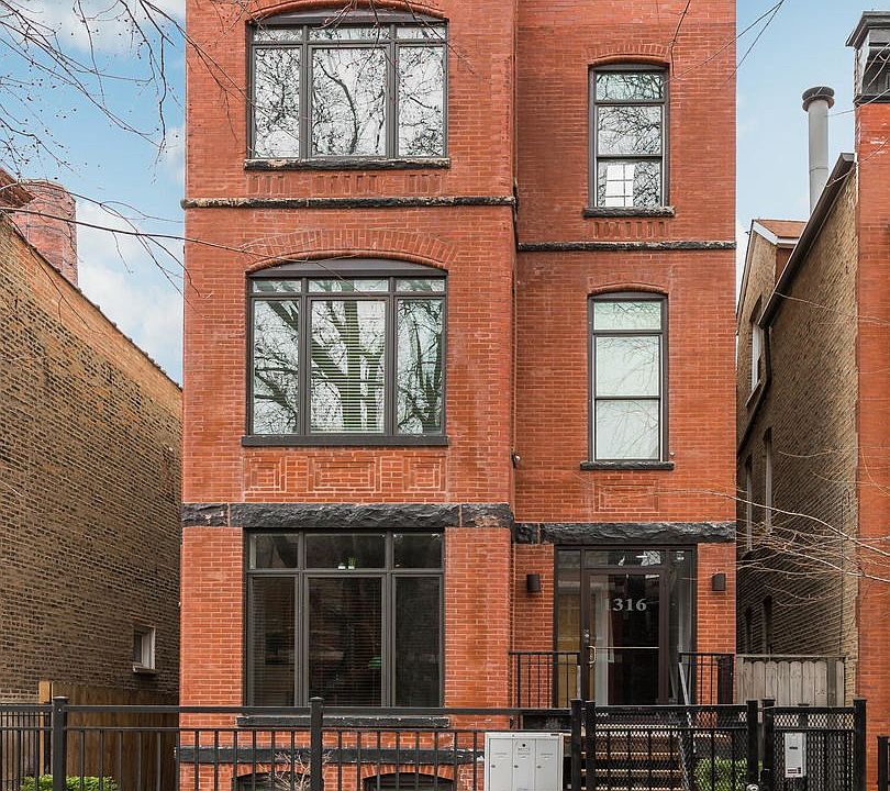 1st image of 1316 N Oakley Blvd #2