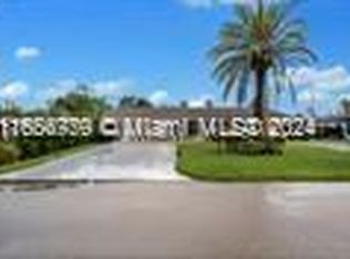2711 NE 52nd Ct, Lighthouse Pt, FL 33064