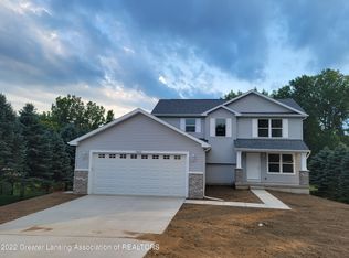 9642 Lakeview Ct, Perrinton, MI