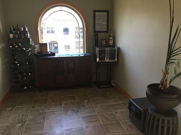 2nd image of 470 N Silverbrook Dr Unit 201