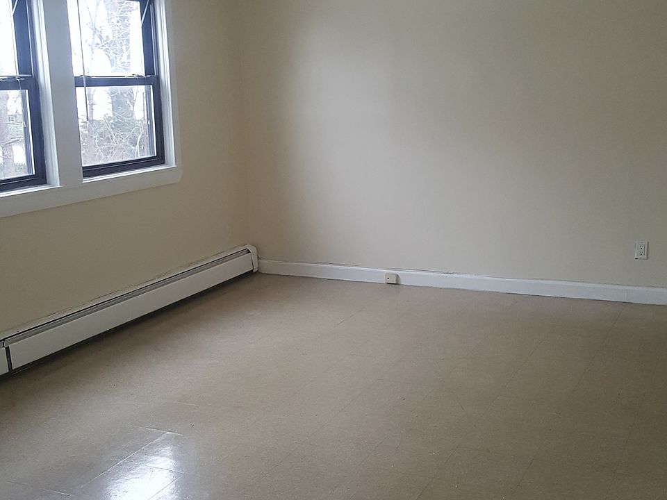 1st image of 22 W Sandford Boulevard # Fl 2nd