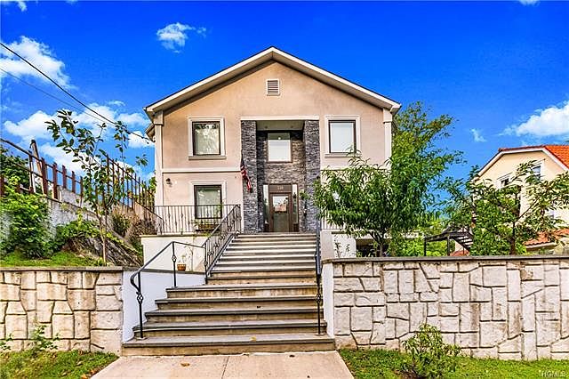 1st image of 338 Park Hill Ave