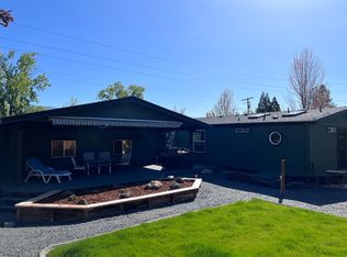 325 Joy Dr, Talent, OR 97540