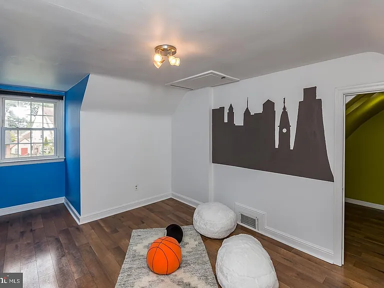 339 E Spring Ave — Photo 27