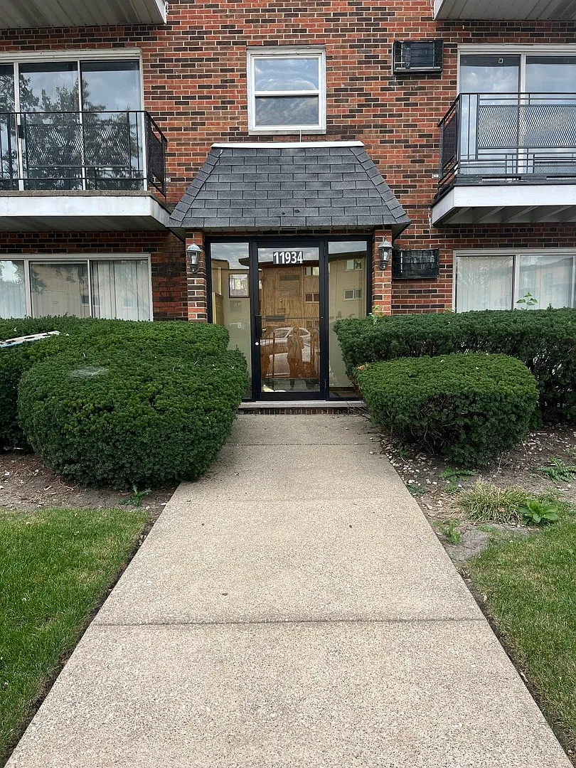 1 bed, $1,400 — Photo 1