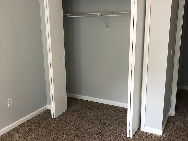 209 E Wilson St #75 — Photo 13