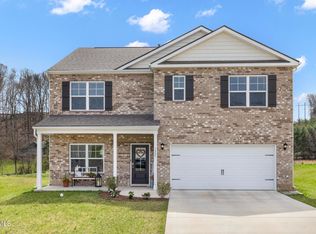 1221 Valley Parke Dr, Kingsport, TN 37663