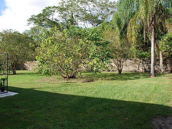 5th image of 1069 Princewood Dr