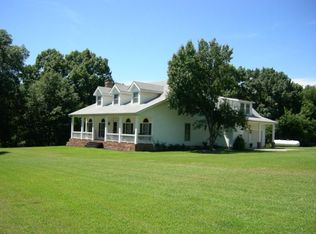 20981 239th St, Tonganoxie, KS 66086