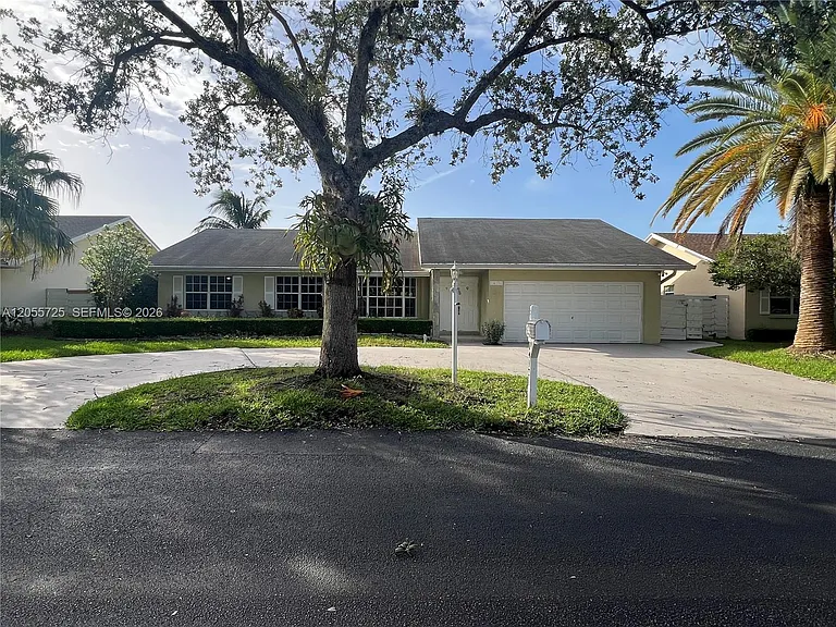 14131 SW 146th Ter — Photo 24